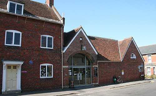 Red House Museum