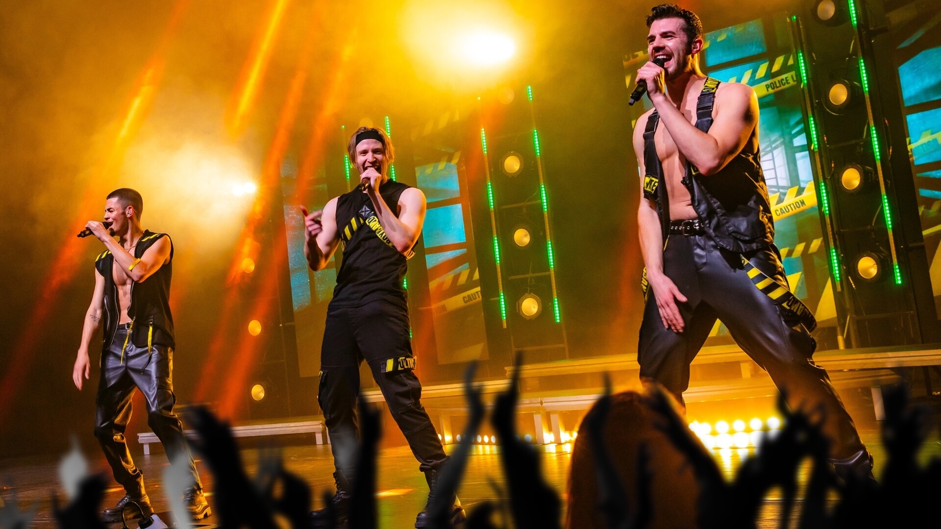 Bournemouth locals to take to the stage in The Ultimate Boyband Party Show
