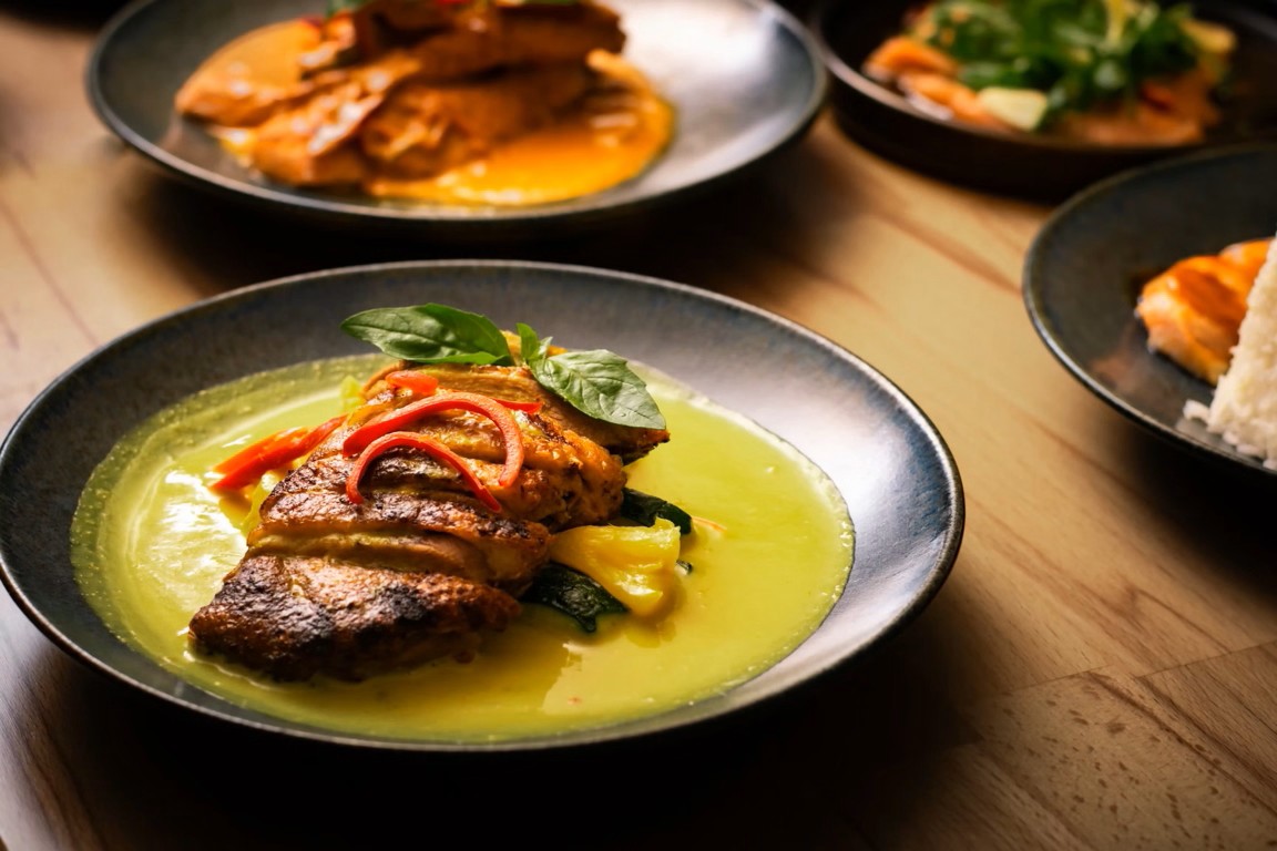 Nusara | Thai 